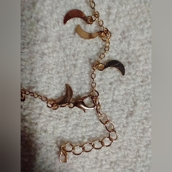 Goldtone moon chain bracelet - Picture 2 of 3